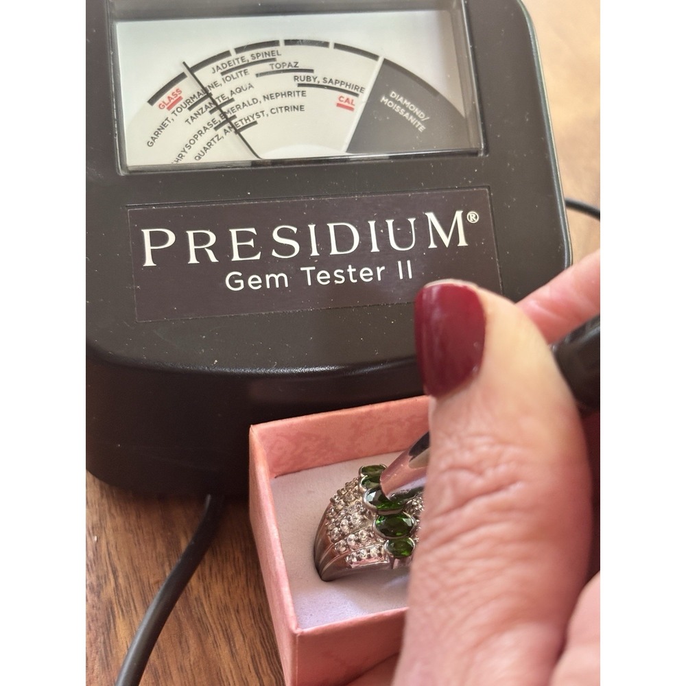 Vtg.Green Tourmaline & White Topaz Cocktail 925 Ster.Silver Ring Size 7 - Picture 5 of 9